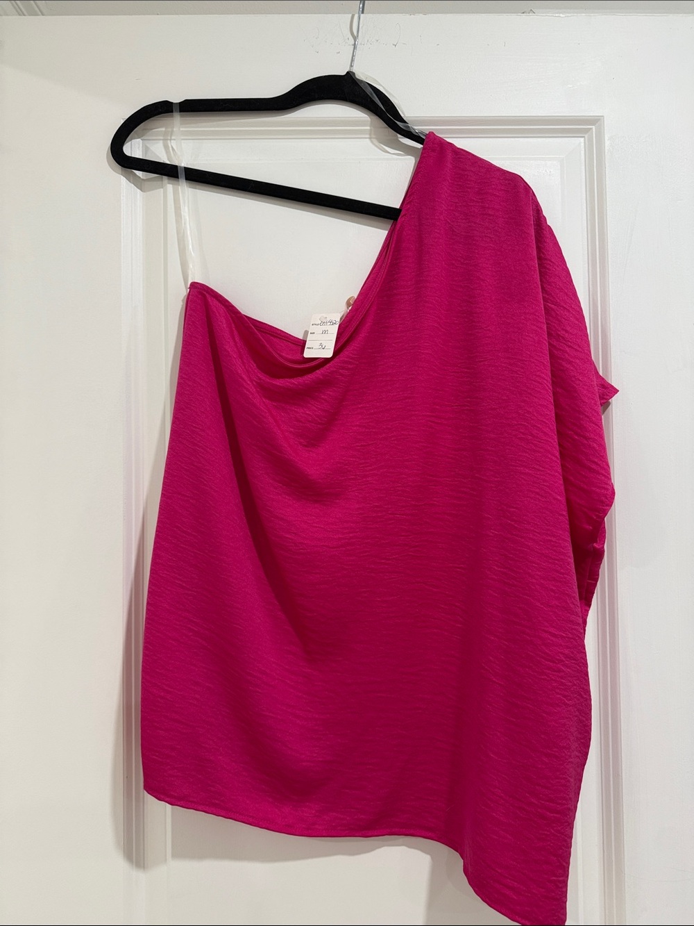 NWT entro Fuchsia One-Shoulder Tunic Top